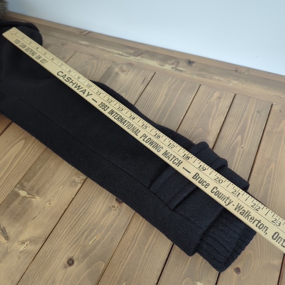 Aritzia Community Black Wool Winter Coat with Faux Fur Collar XS - Picture 11 of 16